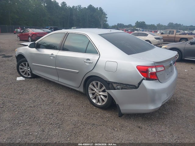 45950127 :رقم المزاد ، 4T1BF1FK1EU806494 vin ، 2014 Toyota Camry Xle مزاد بيع