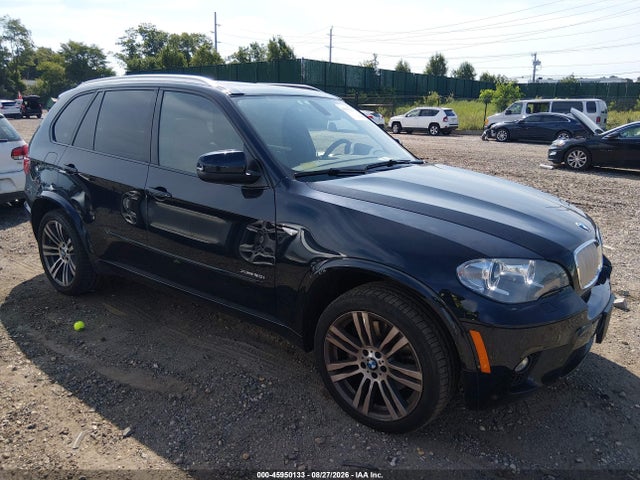 45950133 :رقم المزاد ، 5UXZV8C53DL426699 vin ، 2013 Bmw X5 Xdrive50i مزاد بيع