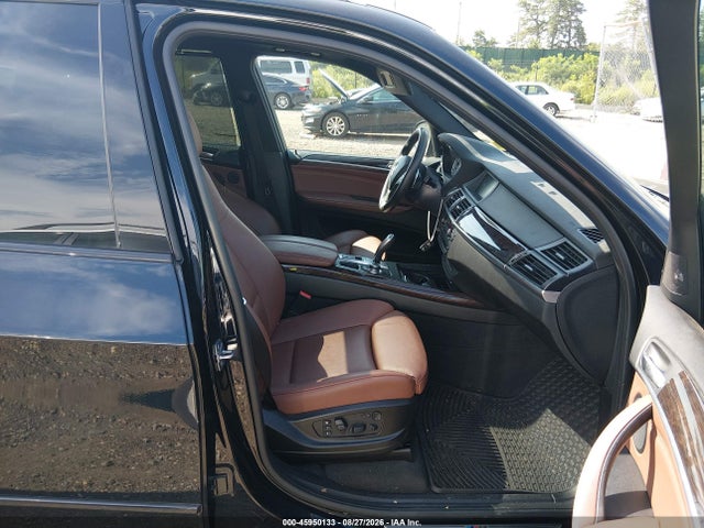 45950133 :رقم المزاد ، 5UXZV8C53DL426699 vin ، 2013 Bmw X5 Xdrive50i مزاد بيع