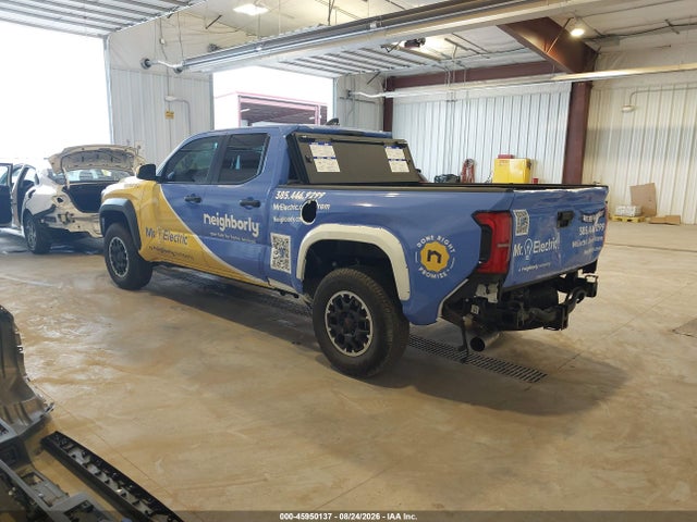 2026 Toyota Tacoma Trd Off Road მანქანა იყიდება აუქციონზე, vin: 3TMLB5JN8TM226044, აუქციონის ნომერი: 45950137