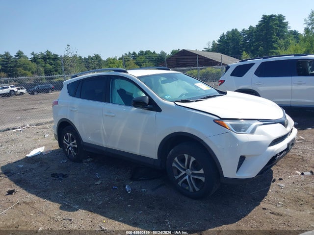 45950159 :رقم المزاد ، 2T3BFREV6HW639233 vin ، 2017 Toyota Rav4 Le مزاد بيع