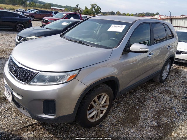Продаж на аукціоні авто 2015 Kia Sorento Lx, vin: 5XYKT3A6XFG631720, номер лоту: 45950172