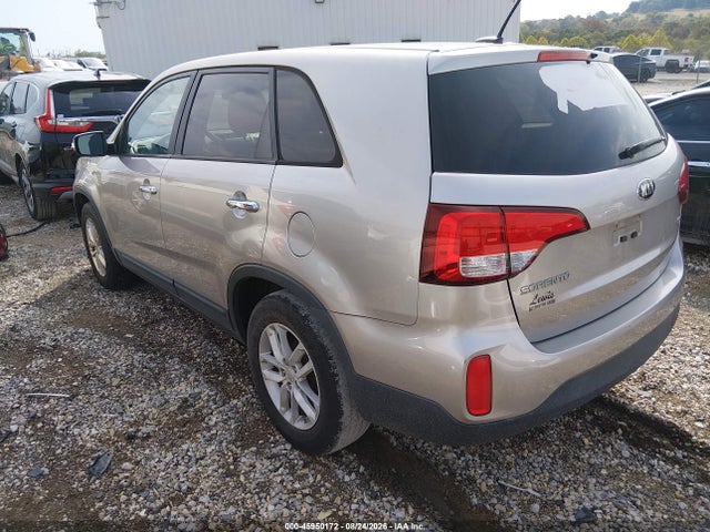 Продаж на аукціоні авто 2015 Kia Sorento Lx, vin: 5XYKT3A6XFG631720, номер лоту: 45950172