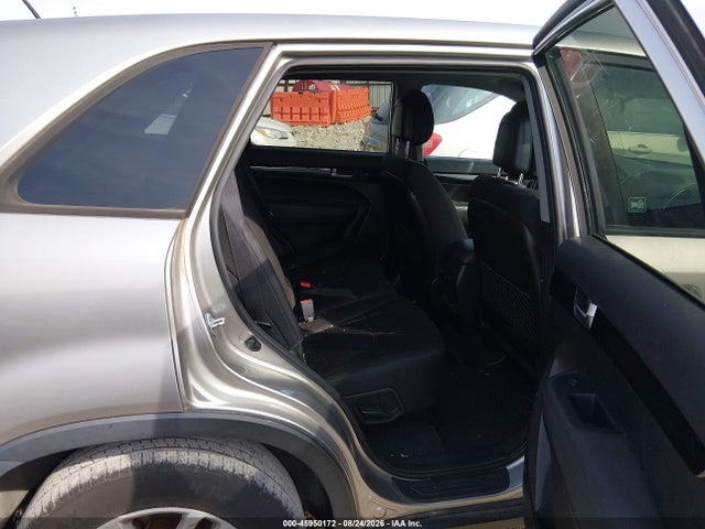 Продаж на аукціоні авто 2015 Kia Sorento Lx, vin: 5XYKT3A6XFG631720, номер лоту: 45950172