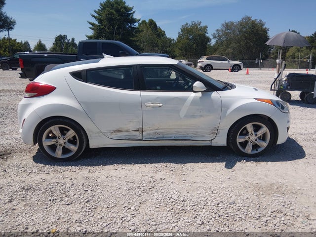 Aukcja sprzedaży 2013 Hyundai Veloster Base W/gray, vin: KMHTC6ADXDU111240, numer aukcji: 45950174