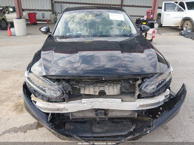 Продаж на аукціоні авто 2018 Honda Accord Lx, vin: 1HGCV1F18JA120288, номер лоту: 45950176