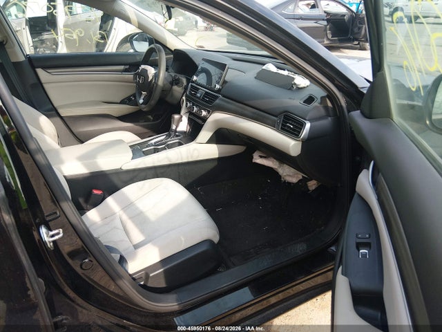 Продаж на аукціоні авто 2018 Honda Accord Lx, vin: 1HGCV1F18JA120288, номер лоту: 45950176