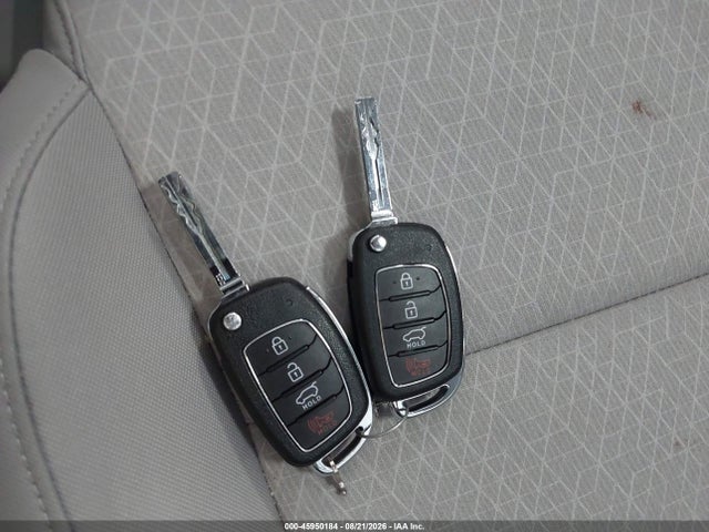 Продаж на аукціоні авто 2018 Hyundai Tucson Se, vin: KM8J2CA40JU656139, номер лоту: 45950184