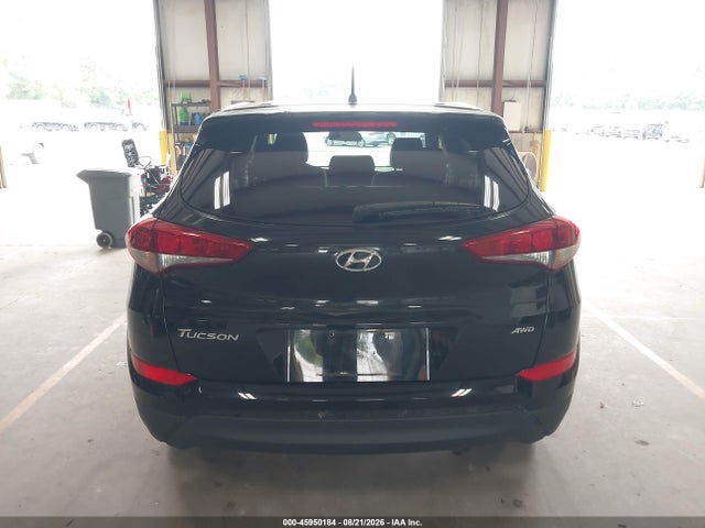 Продаж на аукціоні авто 2018 Hyundai Tucson Se, vin: KM8J2CA40JU656139, номер лоту: 45950184