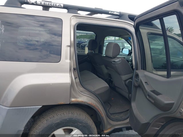 45950198 :رقم المزاد ، 5N1AN08W75C651271 vin ، 2005 Nissan Xterra S مزاد بيع