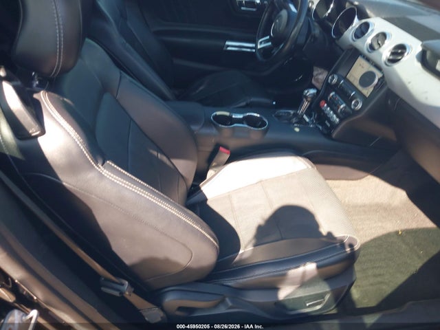 Продаж на аукціоні авто 2017 Ford Mustang Gt Premium, vin: 1FATP8FF4H5227991, номер лоту: 45950205