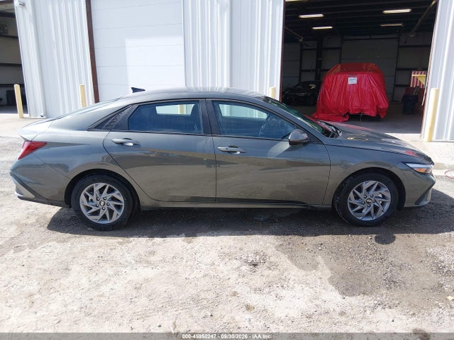 Продаж на аукціоні авто 2025 Hyundai Elantra Hybrid Blue, vin: KMHLM4DJ1SU172962, номер лоту: 45950247