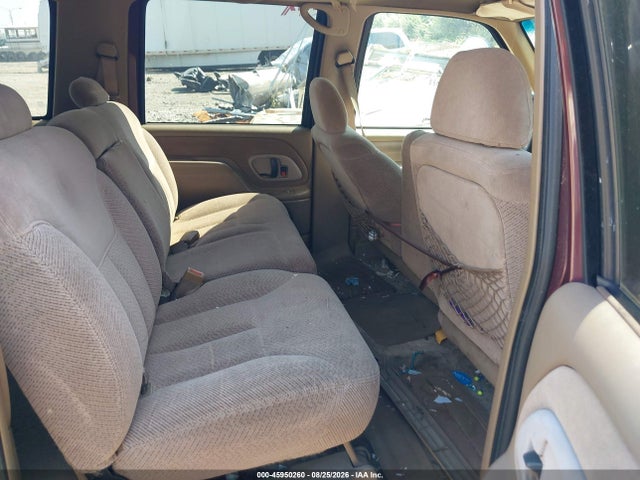 1995 Chevrolet Suburban K1500 მანქანა იყიდება აუქციონზე, vin: 1GNFK16K5SJ418433, აუქციონის ნომერი: 45950260