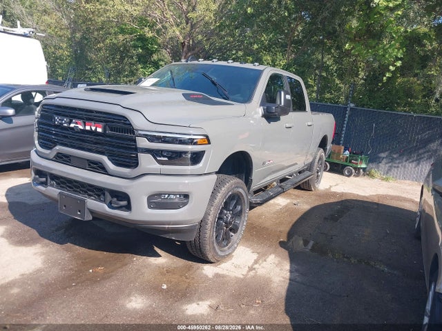45950262 :رقم المزاد ، 3C6UR5FJ0TG175165 vin ، 2026 Ram 2500 Laramie  4x4 6'4 Box مزاد بيع