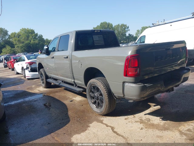 45950262 :رقم المزاد ، 3C6UR5FJ0TG175165 vin ، 2026 Ram 2500 Laramie  4x4 6'4 Box مزاد بيع
