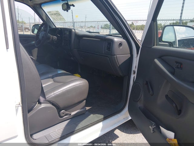 Продажа на аукционе авто 2004 Chevrolet Silverado 1500 Work Truck, vin: 1GCEC14T94Z315341, номер лота: 45950301