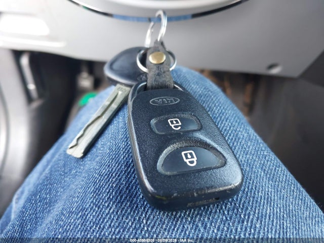 45950305 :رقم المزاد ، 5XYKT3A67DG405213 vin ، 2013 Kia Sorento Lx مزاد بيع