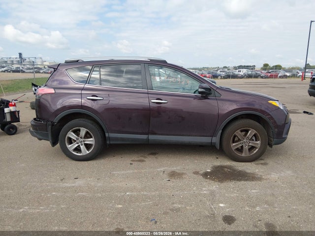 2018 Toyota Rav4 Limited მანქანა იყიდება აუქციონზე, vin: 2T3DFREV9JW736148, აუქციონის ნომერი: 45950323