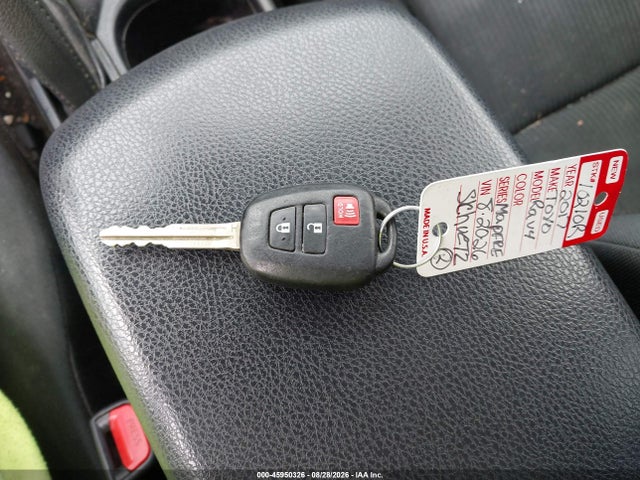Продаж на аукціоні авто 2017 Toyota Rav4 Le, vin: JTMBFREV6HJ113635, номер лоту: 45950326