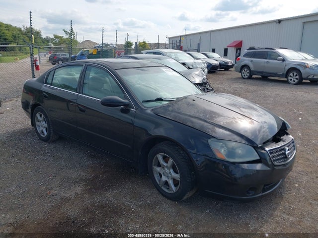 Auction sale of the 2006 Nissan Altima 3.5 Sl, vin: 1N4BL11D56C163215, lot number: 45950338