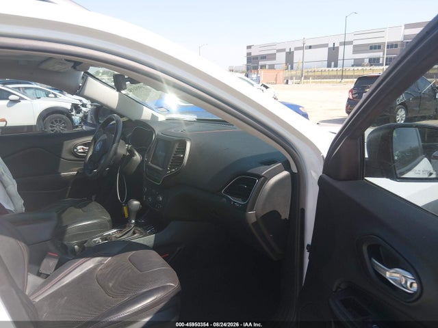 2019 Jeep Cherokee Trailhawk Elite 4x4 მანქანა იყიდება აუქციონზე, vin: 1C4PJMBX0KD329712, აუქციონის ნომერი: 45950354