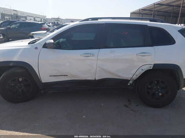 2019 Jeep Cherokee Trailhawk Elite 4x4 მანქანა იყიდება აუქციონზე, vin: 1C4PJMBX0KD329712, აუქციონის ნომერი: 45950354