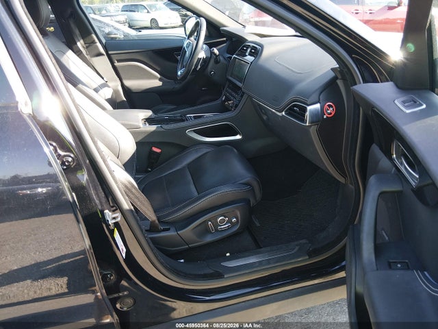 Jaguar F-PACE S 2018 SADCM2FV0JA329975 Image 5