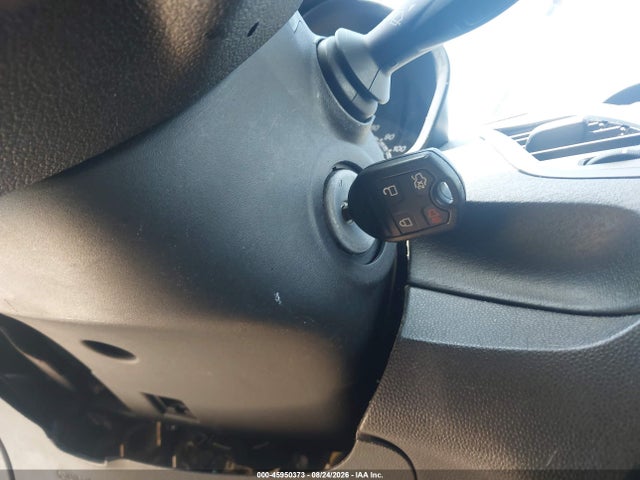 45950373 :رقم المزاد ، 3FADP4TJ9HM104929 vin ، 2017 Ford Fiesta S مزاد بيع