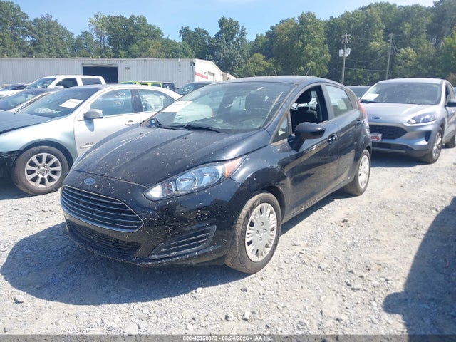 45950373 :رقم المزاد ، 3FADP4TJ9HM104929 vin ، 2017 Ford Fiesta S مزاد بيع