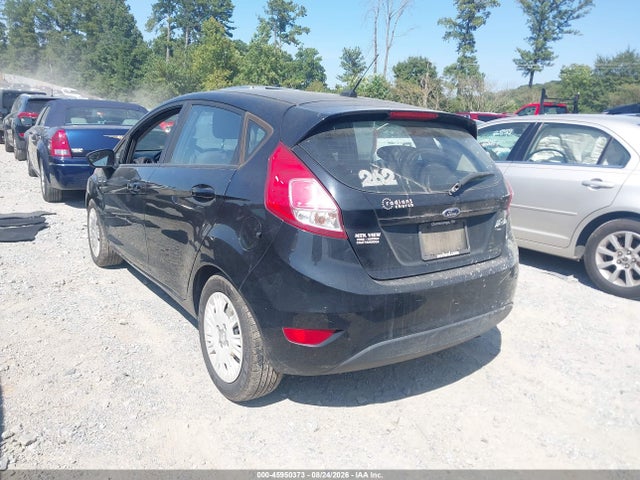 45950373 :رقم المزاد ، 3FADP4TJ9HM104929 vin ، 2017 Ford Fiesta S مزاد بيع