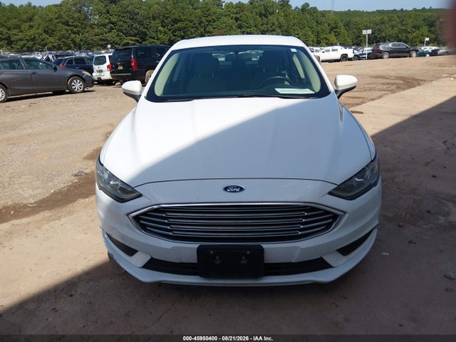 2018 Ford Fusion Hybrid S მანქანა იყიდება აუქციონზე, vin: 3FA6P0UU1JR122523, აუქციონის ნომერი: 45950400