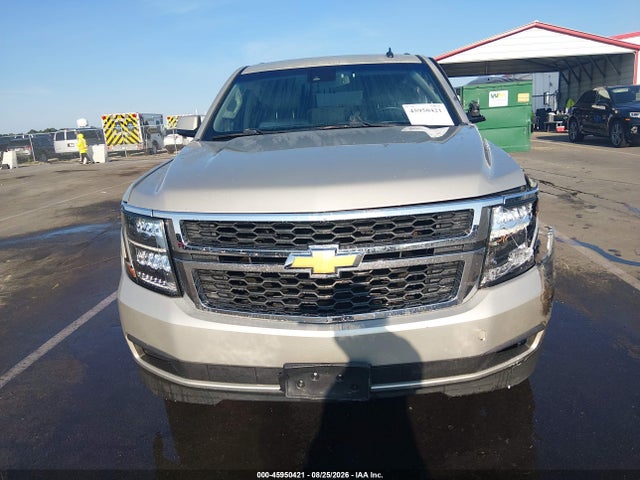 45950421 :رقم المزاد ، 1GNSCJKC0FR147511 vin ، 2015 Chevrolet Suburban Lt مزاد بيع