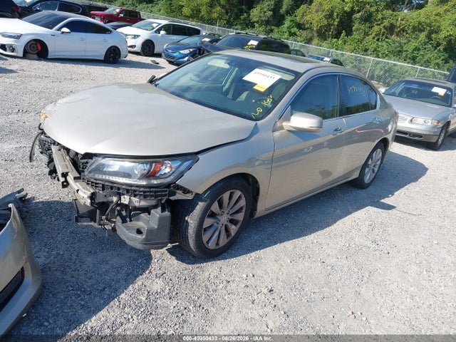 45950433 :رقم المزاد ، 1HGCR2F8XFA210623 vin ، 2015 Honda Accord Ex-l مزاد بيع