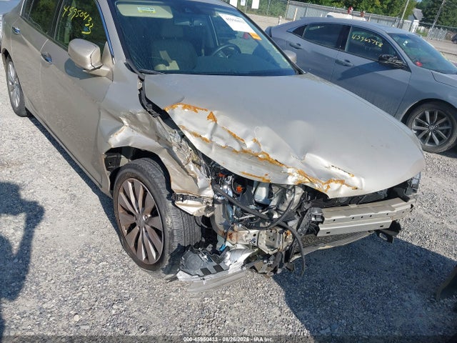 45950433 :رقم المزاد ، 1HGCR2F8XFA210623 vin ، 2015 Honda Accord Ex-l مزاد بيع