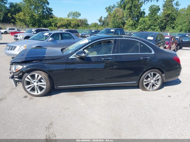 2016 Mercedes-benz C 300 მანქანა იყიდება აუქციონზე, vin: WDDWF4JB8GR141006, აუქციონის ნომერი: 45950463