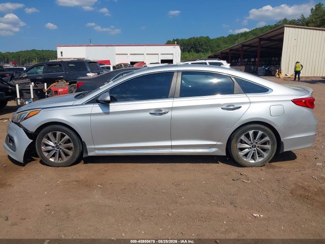 Продажа на аукционе авто 2017 Hyundai Sonata Sport, vin: 5NPE34AF7HH567778, номер лота: 45950478