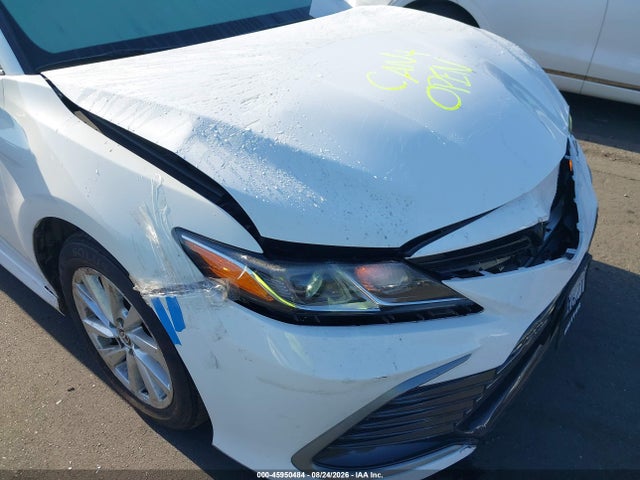 Toyota CAMRY LE 2024 4T1C11AK4RU224583 Image 18