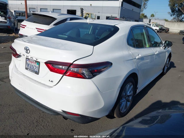 Toyota CAMRY LE 2024 4T1C11AK4RU224583 Image 4