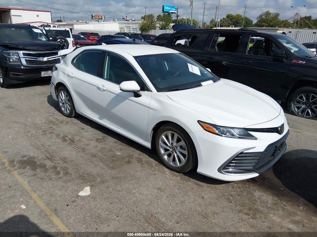 Продажа на аукционе авто 2024 Toyota Camry Le, vin: 4T1C11AK7RU230541, номер лота: 45950488