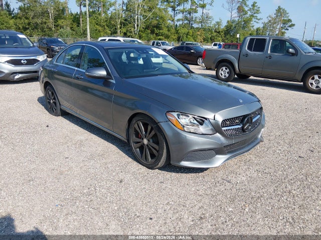 45950513 :رقم المزاد ، 55SWF4JB1HU200347 vin ، 2017 Mercedes-benz C 300 مزاد بيع