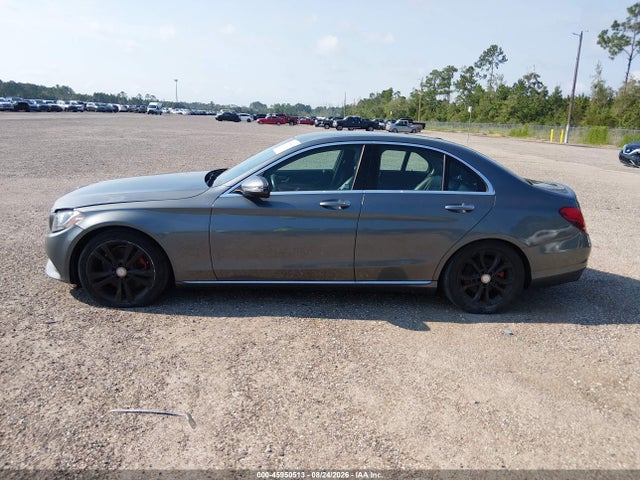 45950513 :رقم المزاد ، 55SWF4JB1HU200347 vin ، 2017 Mercedes-benz C 300 مزاد بيع