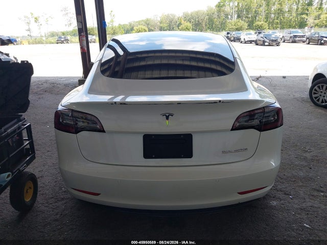 Tesla Model 3 Performance Dual Motor All-wheel Drive 2021 5YJ3E1EC6MF055812 Image 15
