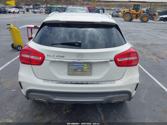 WDCTG4EB4GJ201604 Mercedes-Benz GLA 250