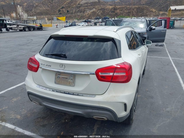WDCTG4EB4GJ201604 Mercedes-Benz GLA 250