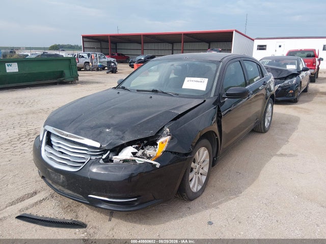 Aukcja sprzedaży 2013 Chrysler 200 Touring, vin: 1C3CCBBB6DN585940, numer aukcji: 45950602