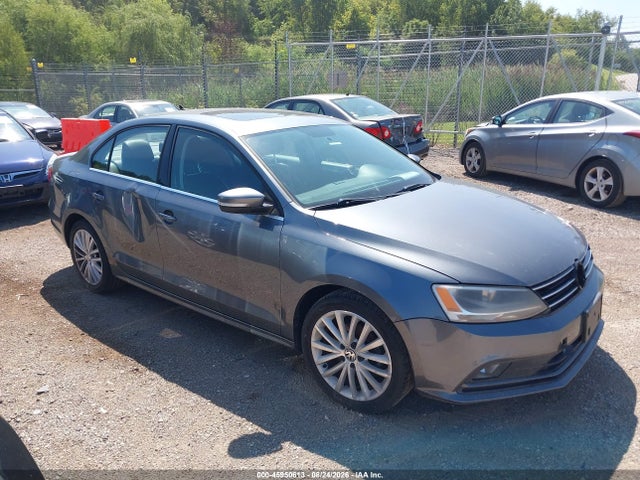 45950613 :رقم المزاد ، 3VWD07AJ5FM214325 vin ، 2015 Volkswagen Jetta 1.8t Se مزاد بيع
