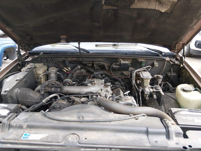 1994 Gmc Sierra K2500 მანქანა იყიდება აუქციონზე, vin: 1GTGK29F3RE523248, აუქციონის ნომერი: 45950646