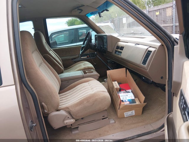 1994 Gmc Sierra K2500 მანქანა იყიდება აუქციონზე, vin: 1GTGK29F3RE523248, აუქციონის ნომერი: 45950646