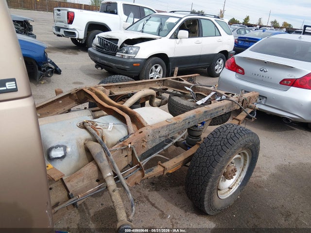 1994 Gmc Sierra K2500 მანქანა იყიდება აუქციონზე, vin: 1GTGK29F3RE523248, აუქციონის ნომერი: 45950646