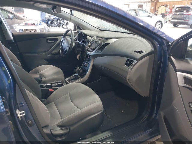 2016 Hyundai Elantra Se მანქანა იყიდება აუქციონზე, vin: 5NPDH4AE1GH654157, აუქციონის ნომერი: 45950651